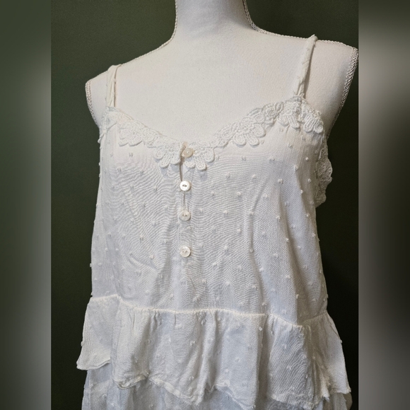 Urban Romantics White Lace Trimmed Women's Top - Picture 4 of 7